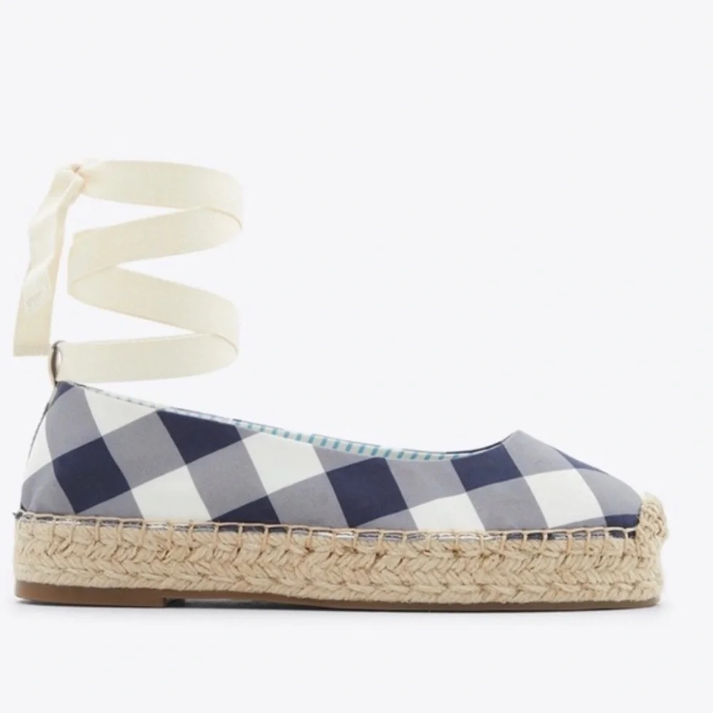 DRAPER JAMES Georgia Espadrilles in Navy Gingham size 8